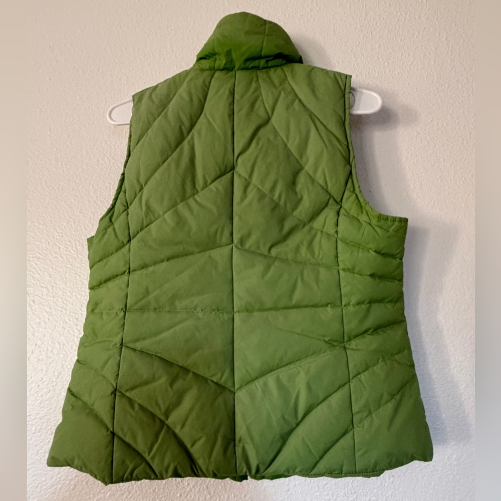Kenneth Cole Reaction Women’s size M Green Down Puffer Vest(A485) - Picture 5 of 8